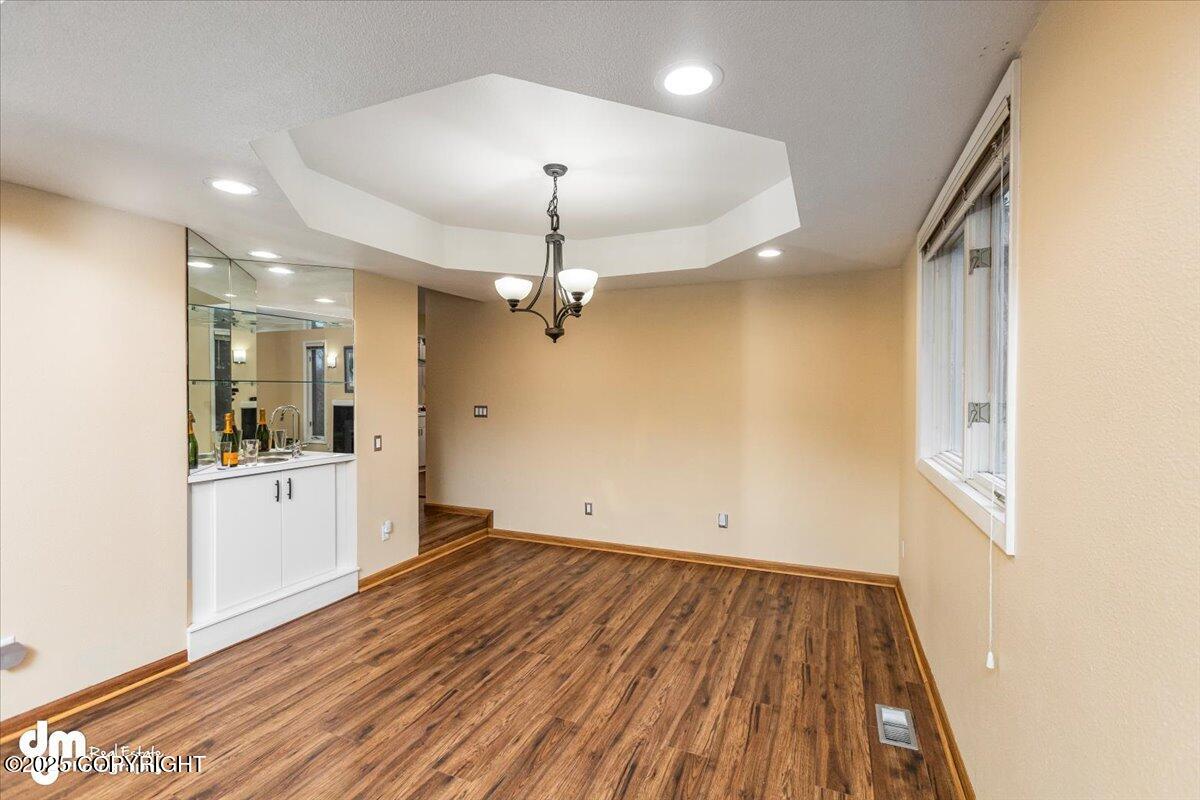 7140 E Chester Heights Circle, Anchorage, Alaska image 11