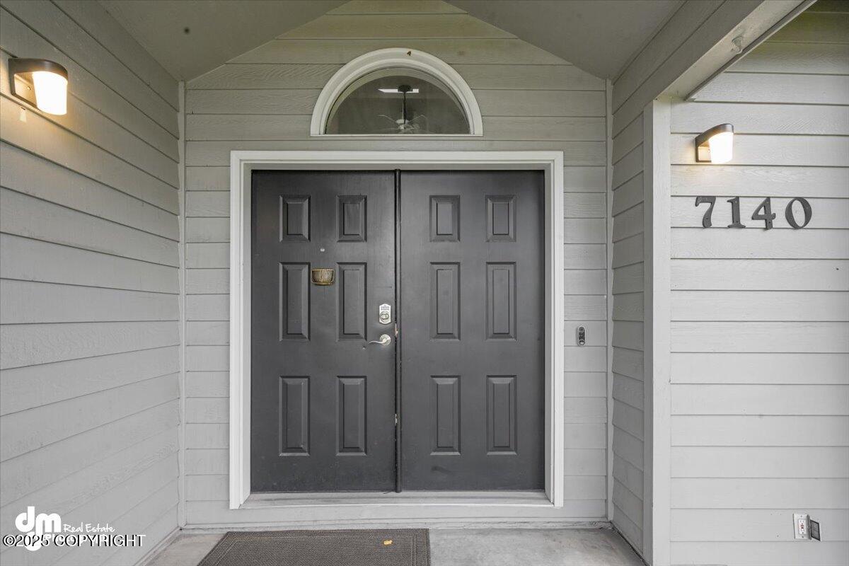 7140 E Chester Heights Circle, Anchorage, Alaska image 4