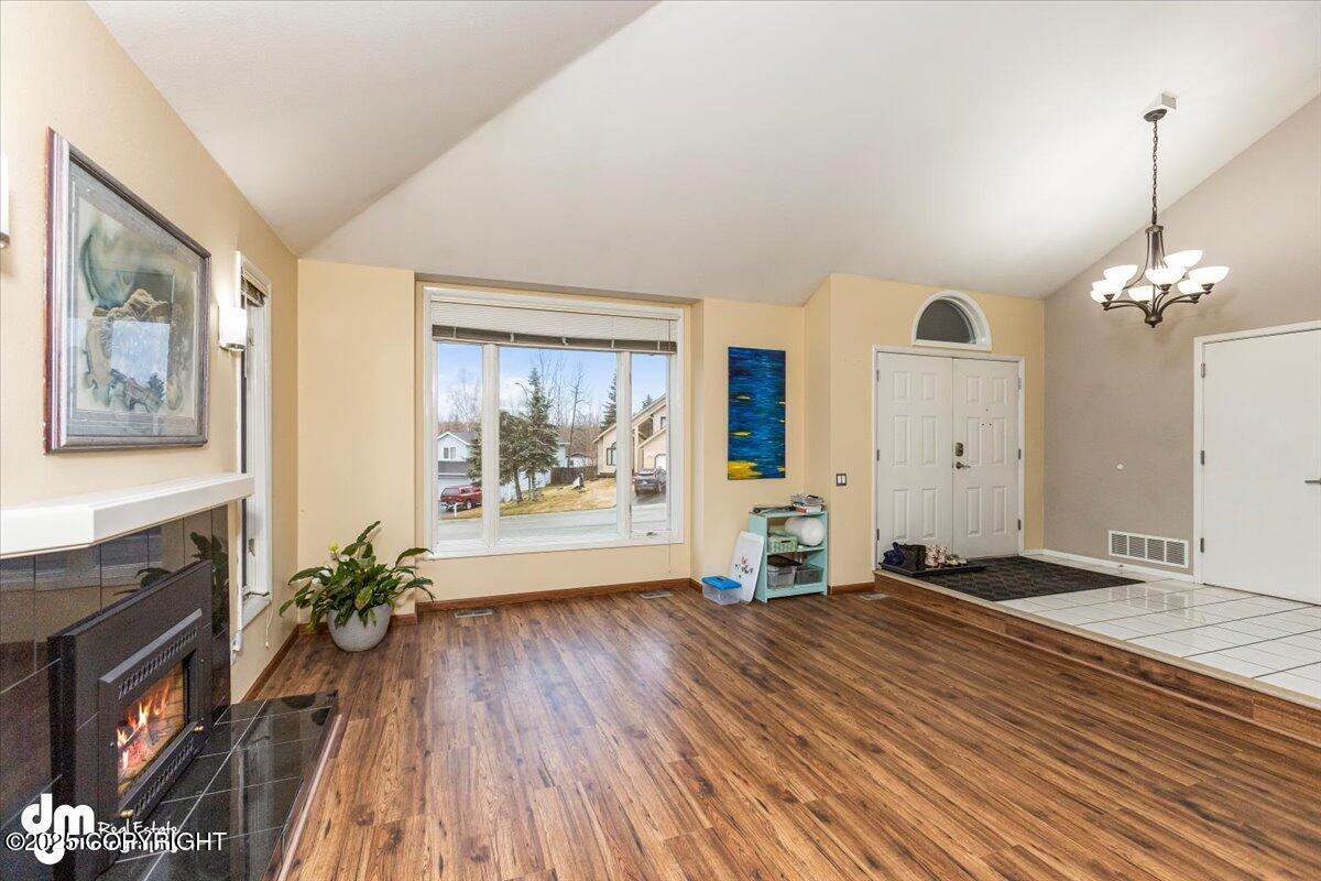 7140 E Chester Heights Circle, Anchorage, Alaska image 8