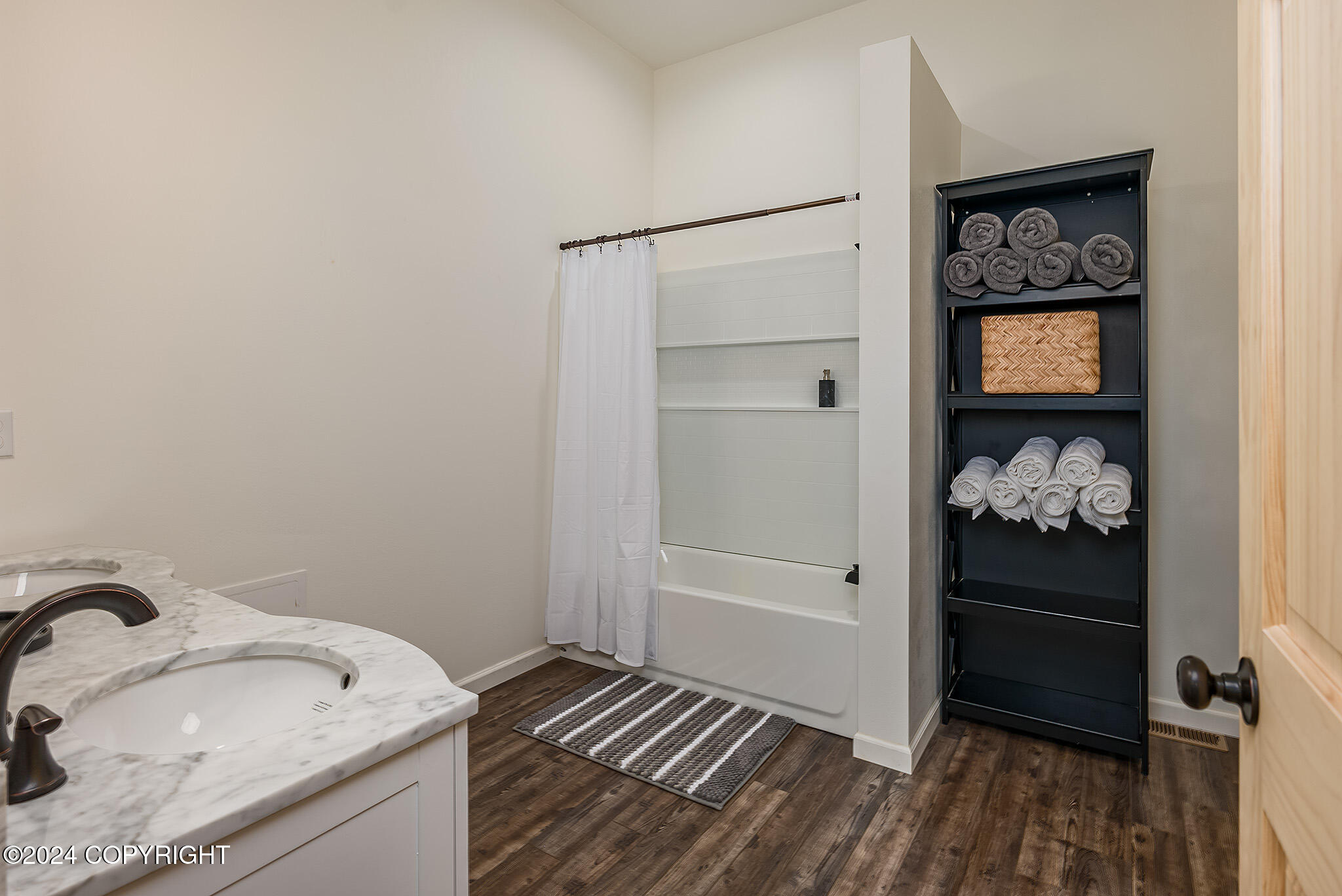 21437 Settlers Drive, Chugiak, Alaska image 20
