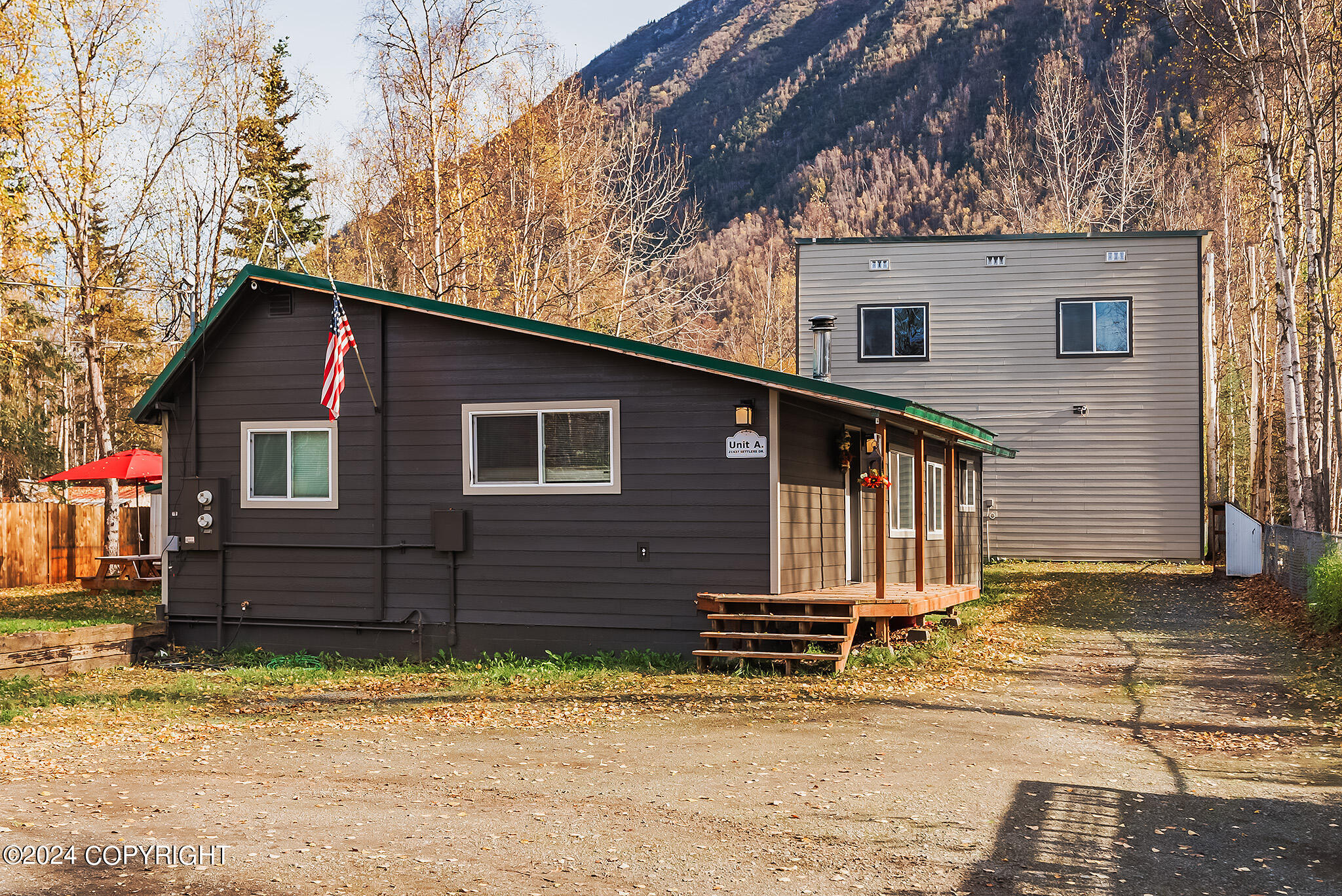 21437 Settlers Drive, Chugiak, Alaska image 1