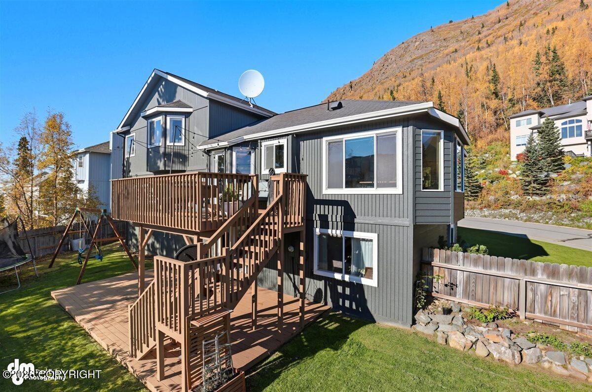 20712 Williamsburg Drive