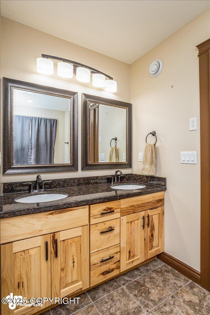 7996 E Sterling Circle, Palmer, Alaska image 35