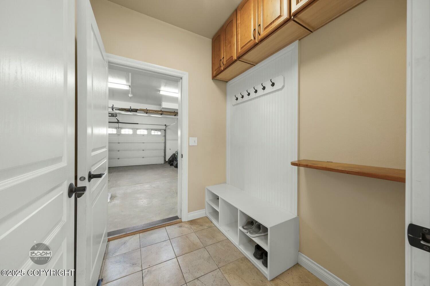 11359 Tulin Park Loop, Anchorage, Alaska image 11