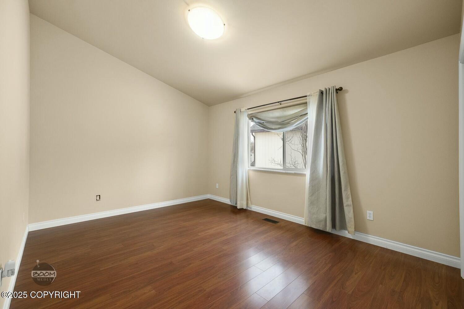 11359 Tulin Park Loop, Anchorage, Alaska image 37
