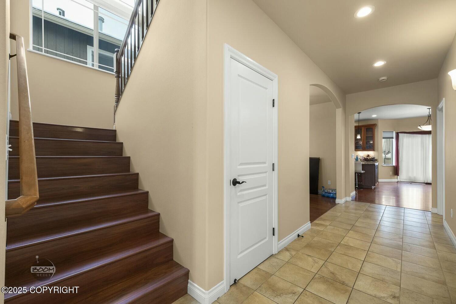 11359 Tulin Park Loop, Anchorage, Alaska image 31
