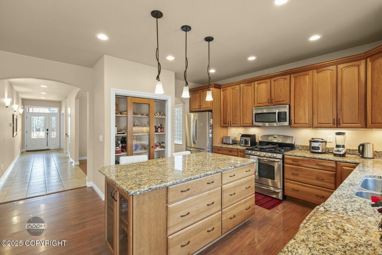 11359 Tulin Park Loop, Anchorage, Alaska image 16