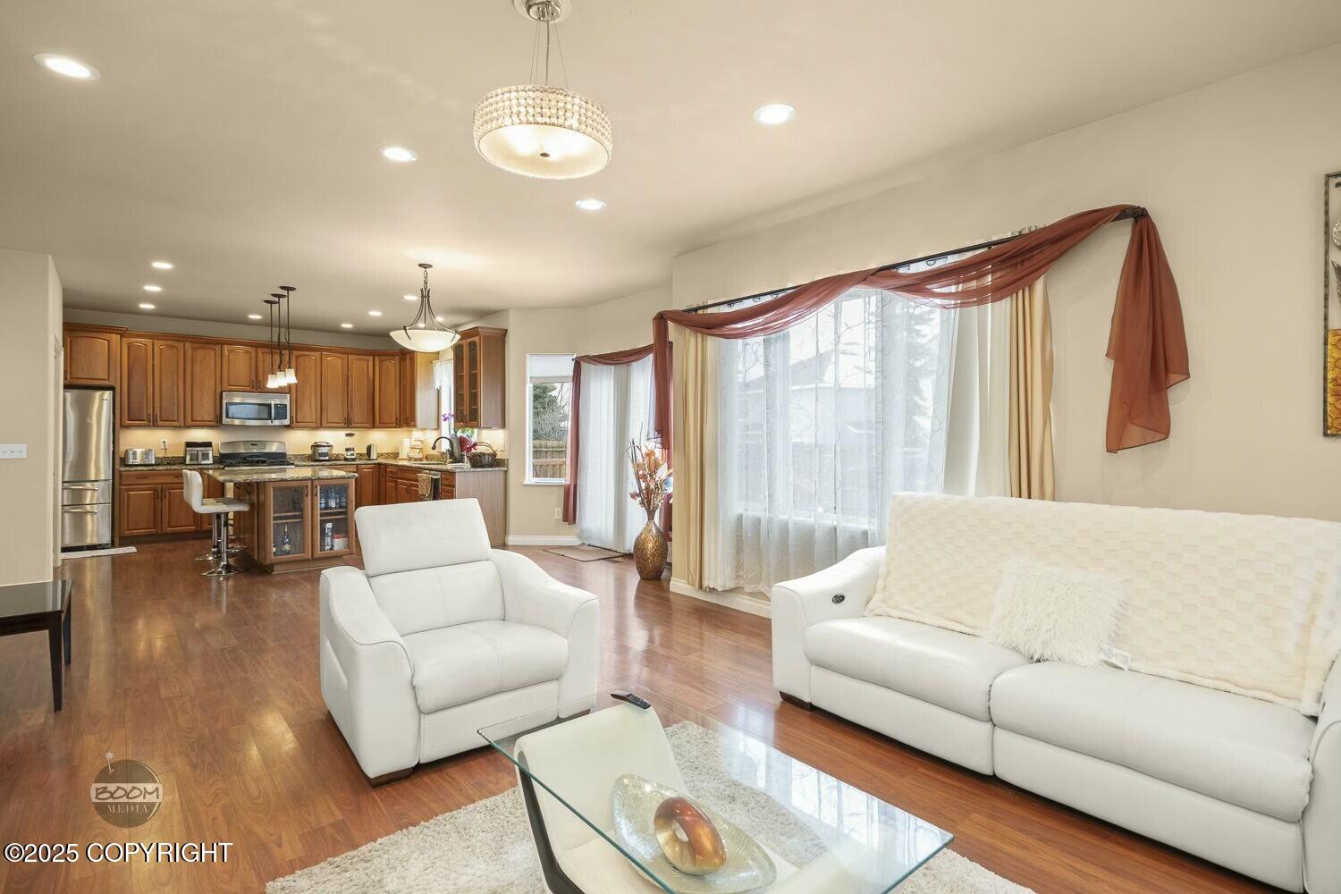 11359 Tulin Park Loop, Anchorage, Alaska image 12