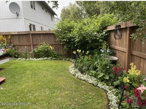 6233 Laurel Street, Anchorage, Alaska image 42