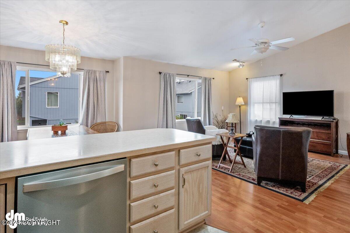 6233 Laurel Street, Anchorage, Alaska image 18
