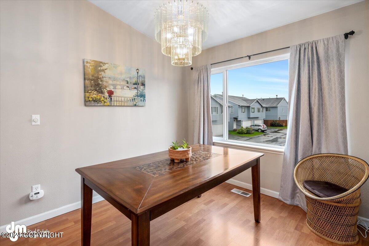 6233 Laurel Street, Anchorage, Alaska image 12