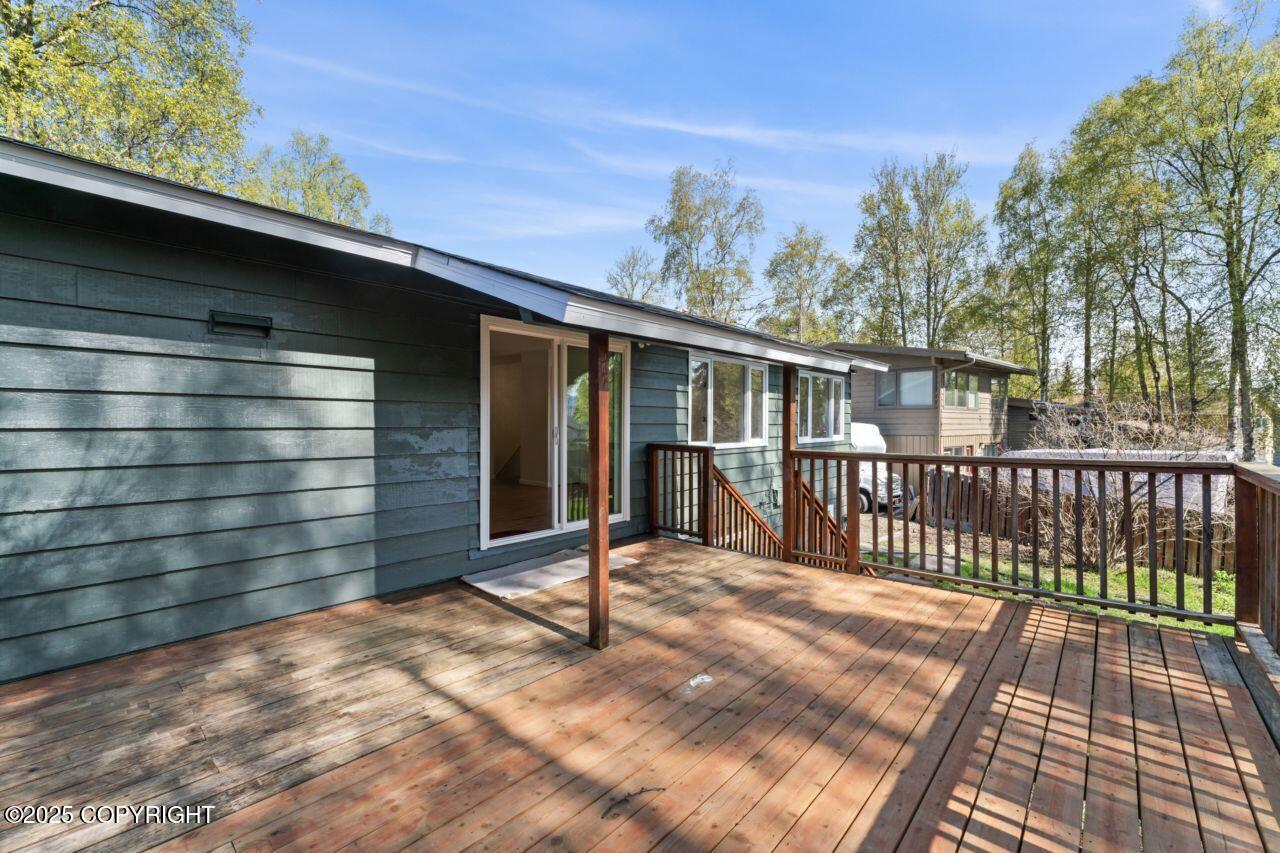 906 Lancaster Drive, Anchorage, Alaska image 22
