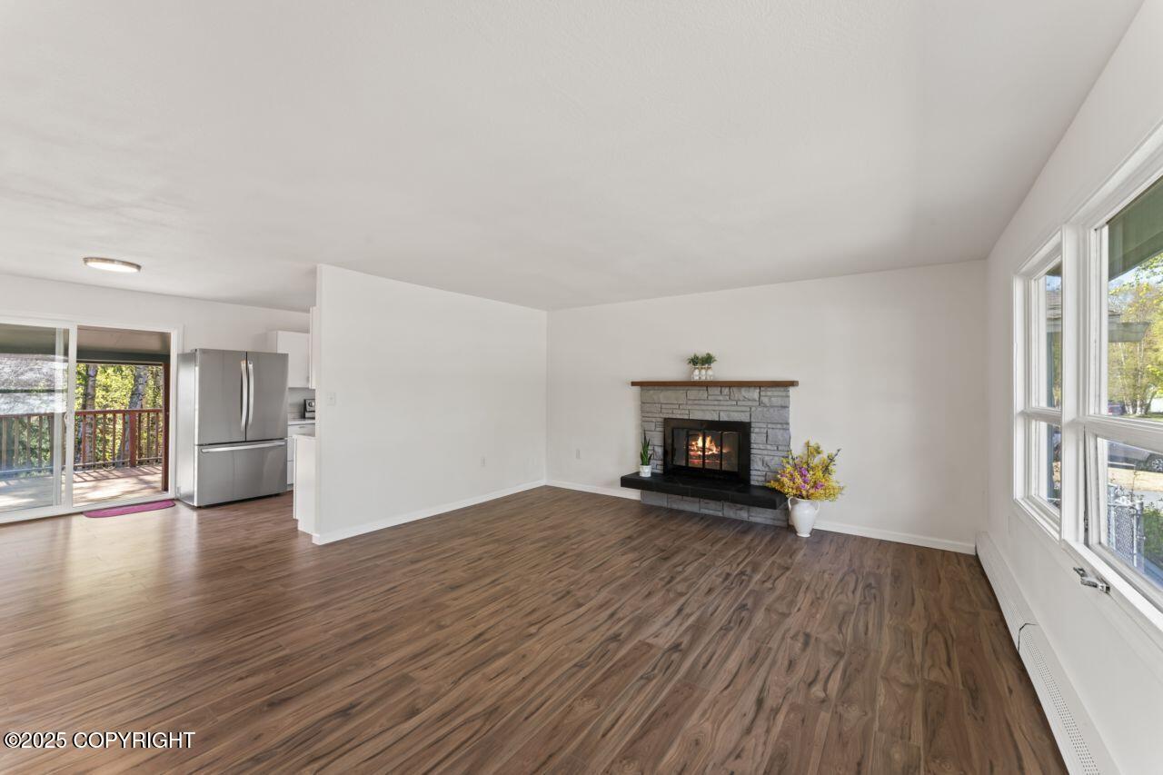 906 Lancaster Drive, Anchorage, Alaska image 13