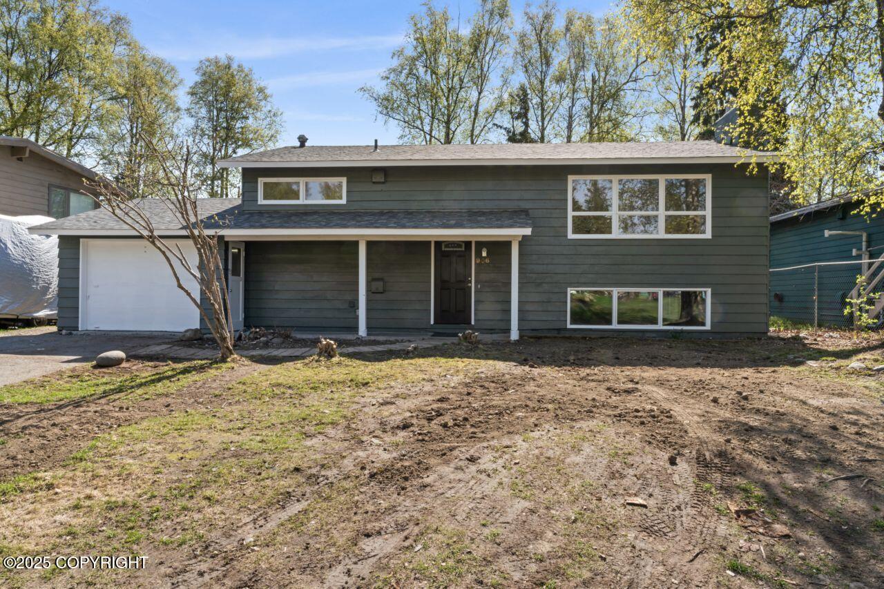906 Lancaster Drive, Anchorage, Alaska image 1
