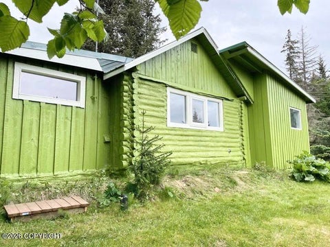 Homes For Sale - 4075 Mattox Road<br/> Homer, AK 99603