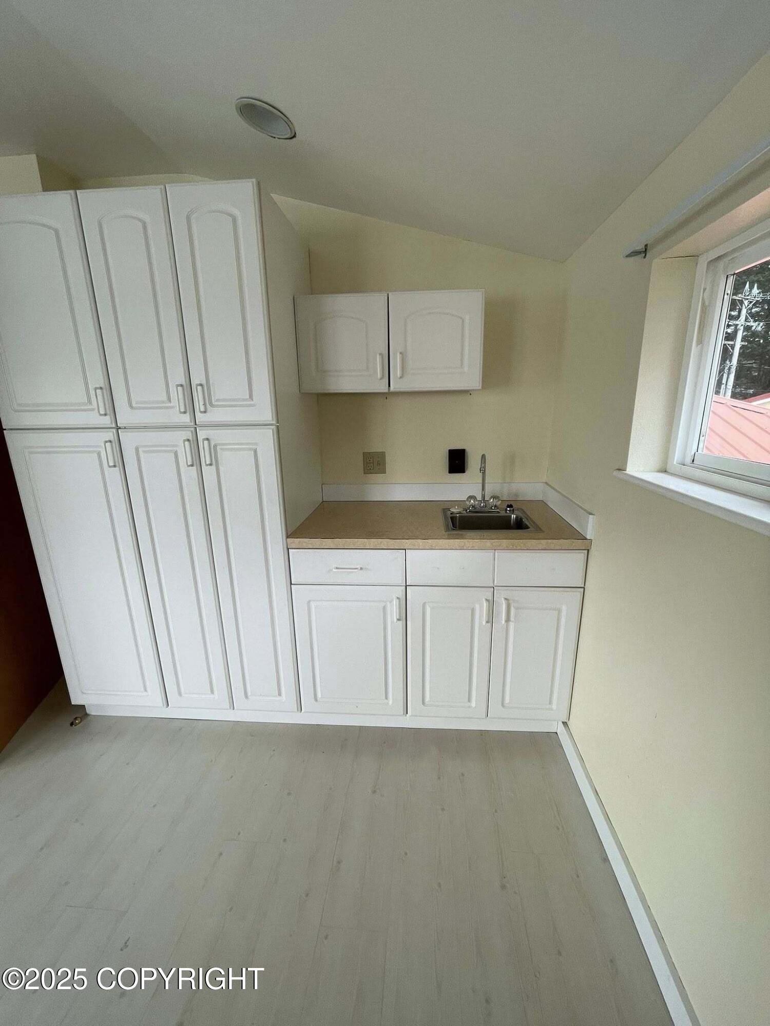 1221 W Kouskov Street, Kodiak, Alaska image 14