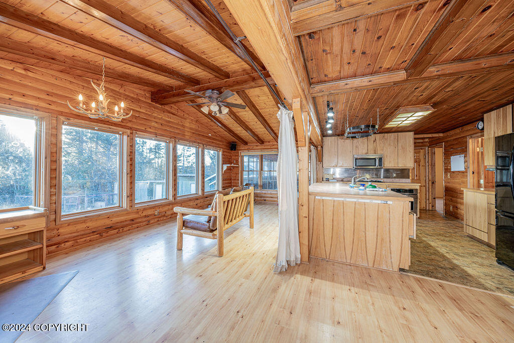 Homer, Alaska 99603, United States, 2 Bedrooms Bedrooms, ,1 BathroomBathrooms,Residential,Pending,31987