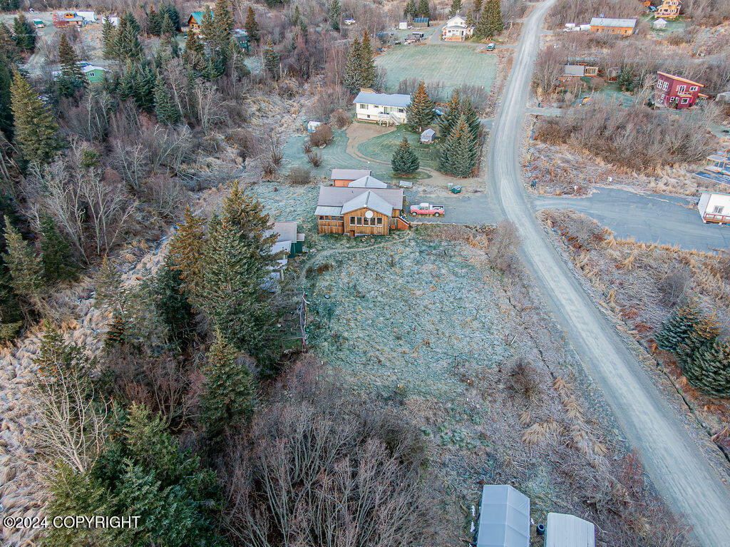 Homer, Alaska 99603, United States, 2 Bedrooms Bedrooms, ,1 BathroomBathrooms,Residential,Pending,31987