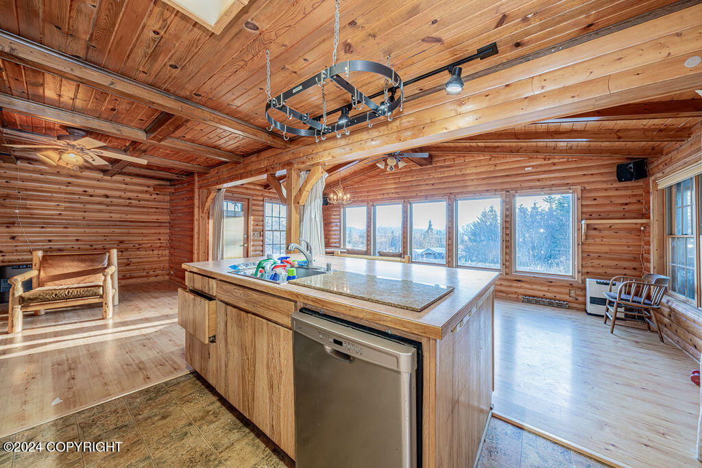 Homer, Alaska 99603, United States, 2 Bedrooms Bedrooms, ,1 BathroomBathrooms,Residential,Pending,31987