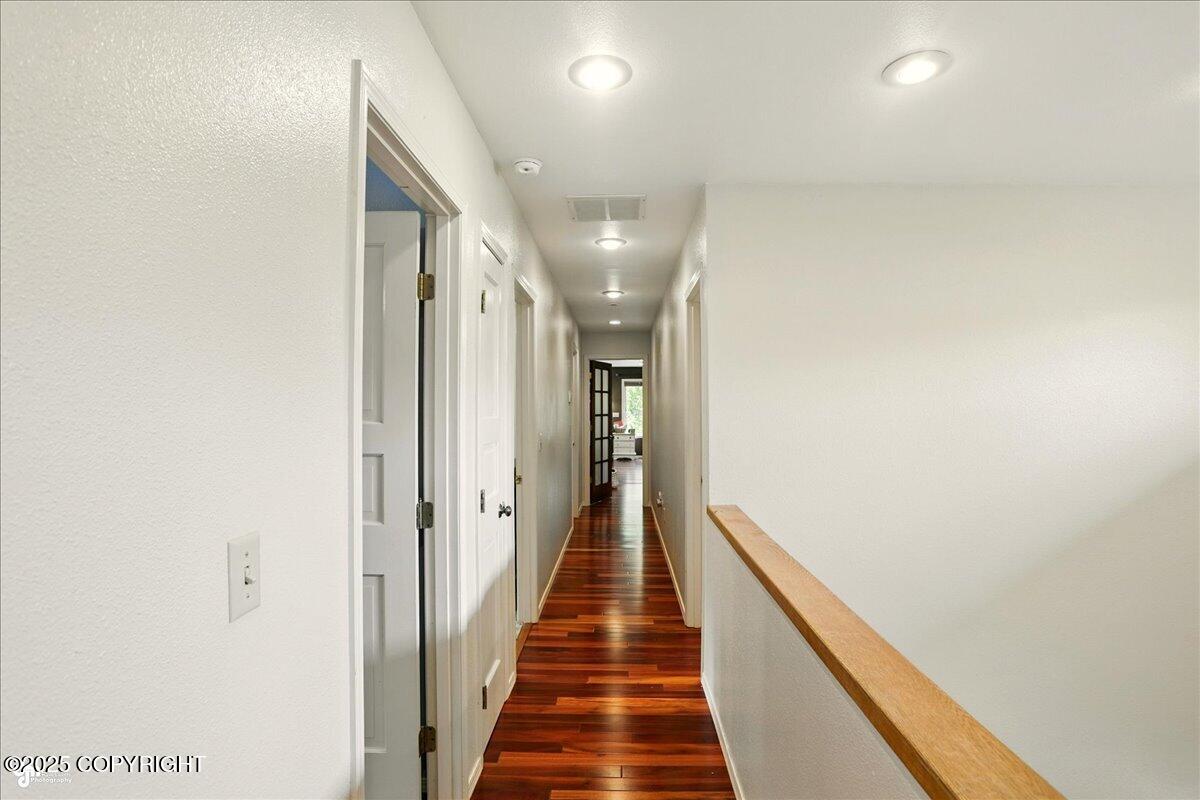5420 E 112th Avenue, Anchorage, Alaska image 32