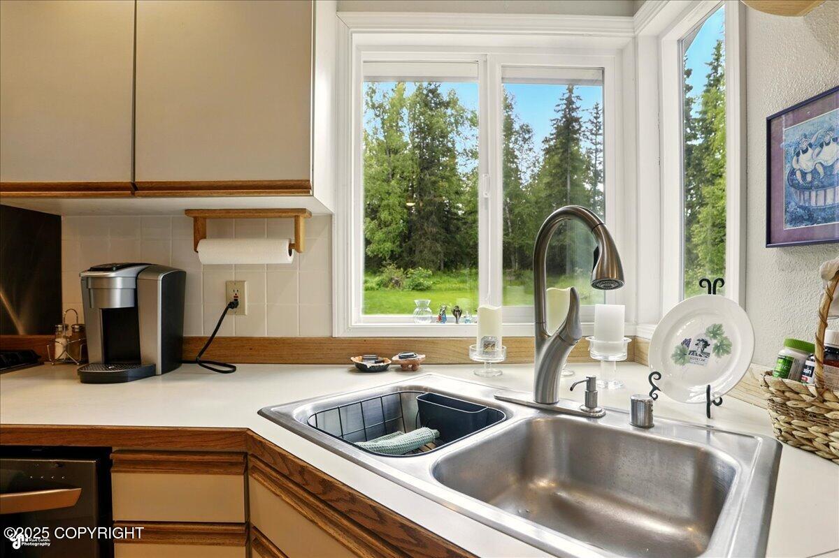 5420 E 112th Avenue, Anchorage, Alaska image 21