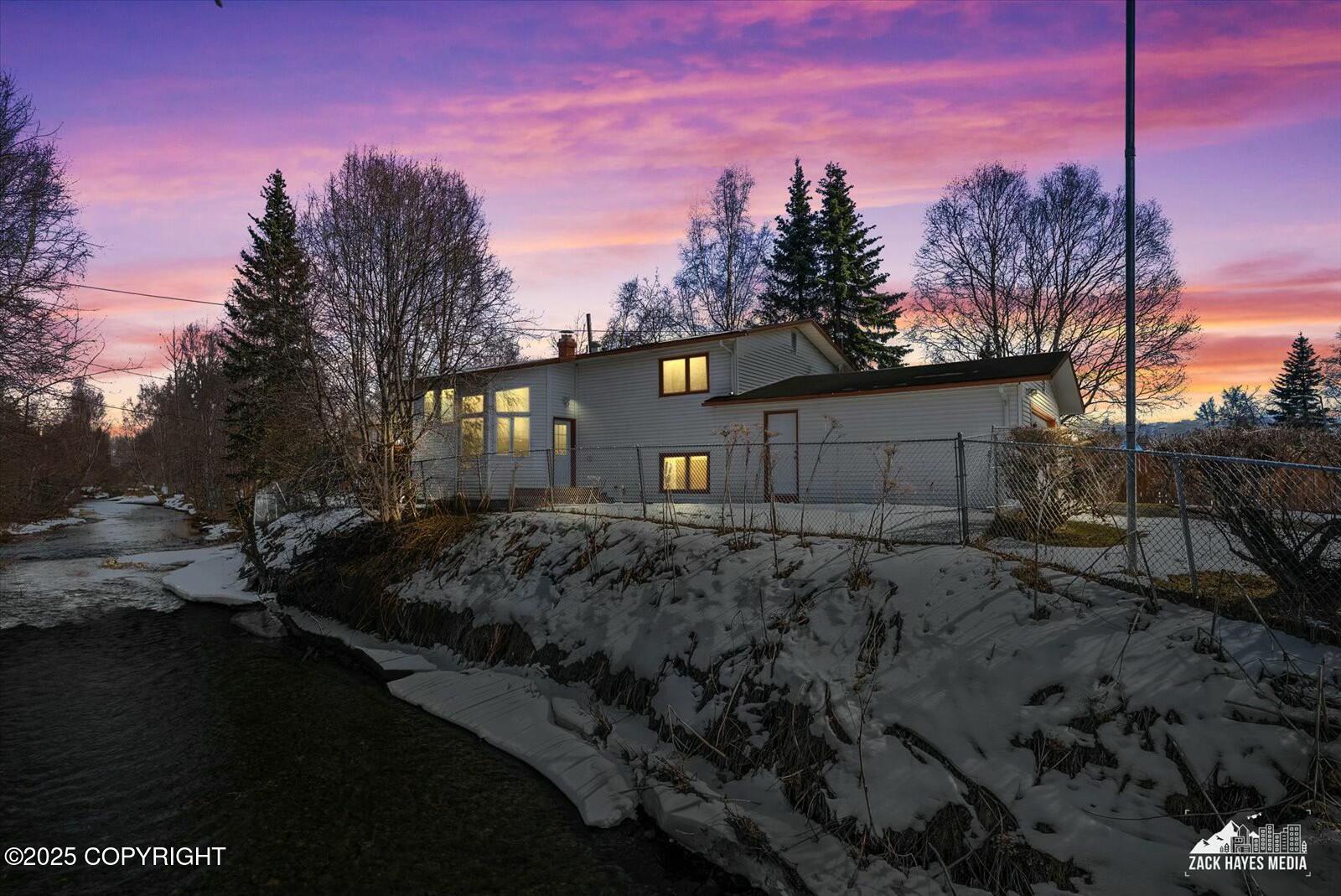 1521 Cache Drive, Anchorage, Alaska image 42