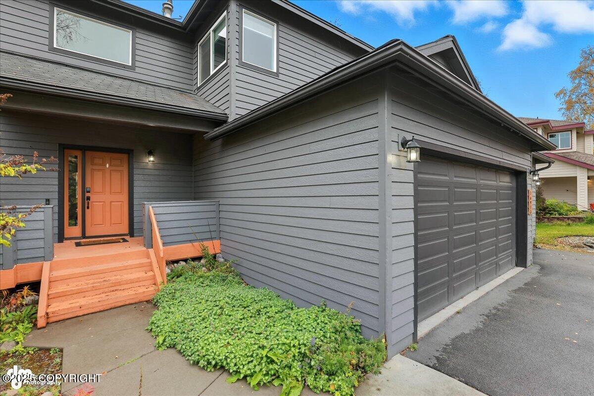 16915 Yellowstone Drive