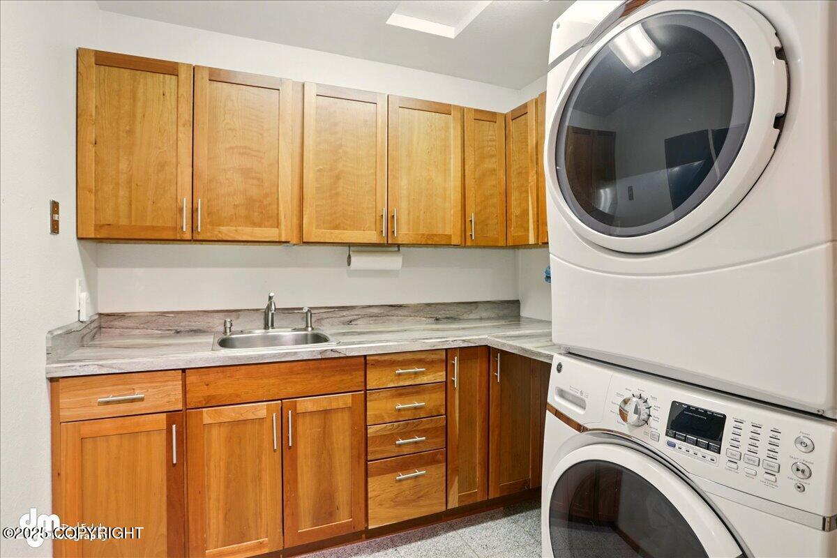 7900 Sitzmark Circle, Anchorage, Alaska image 39