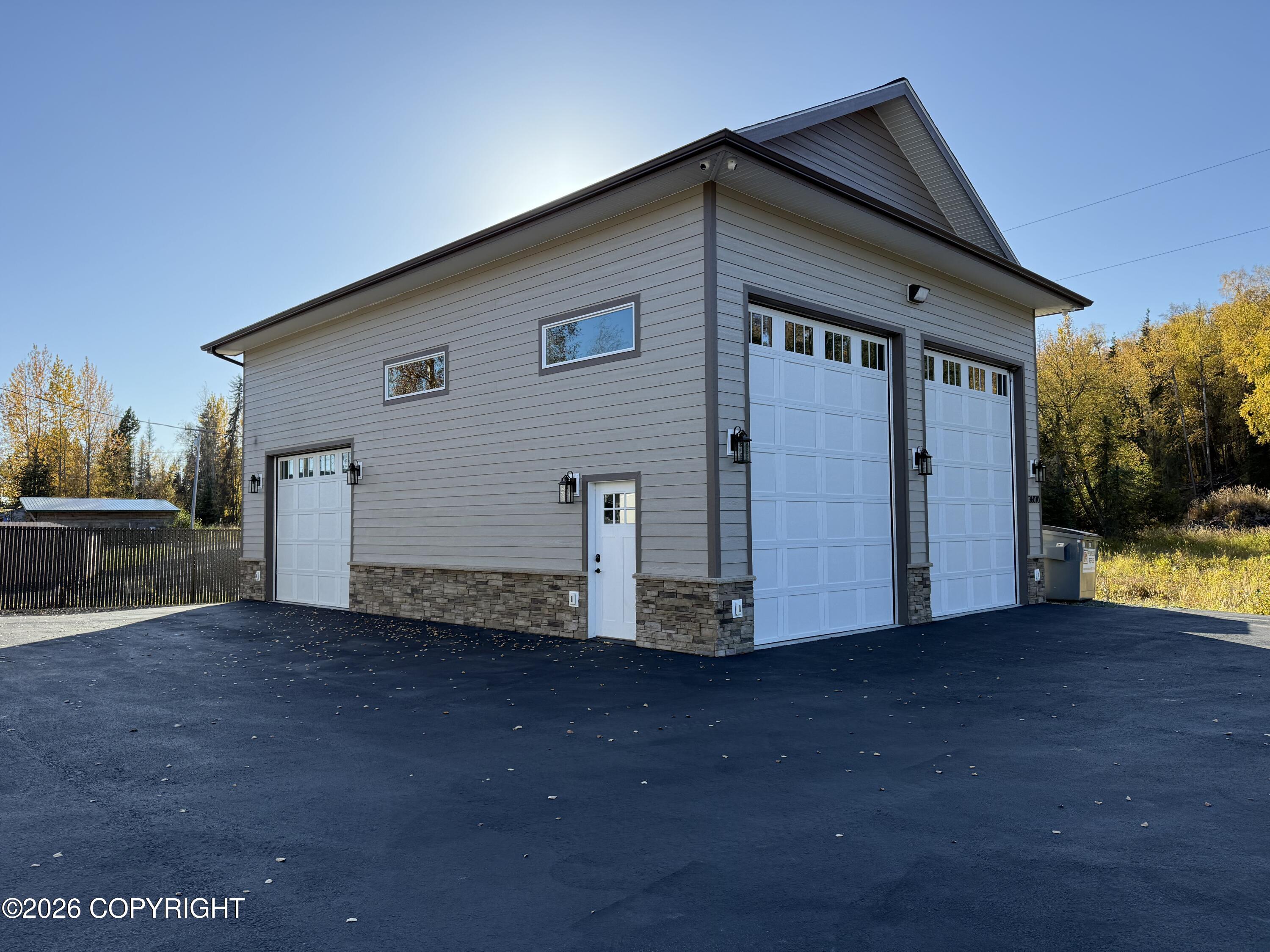 36070 Lakeshore Drive