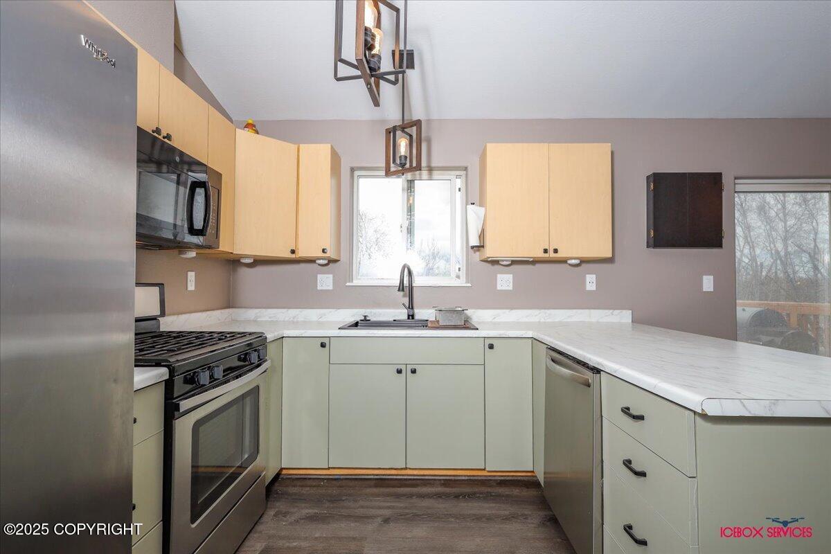 1130 W Auklet Avenue, Palmer, Alaska image 10