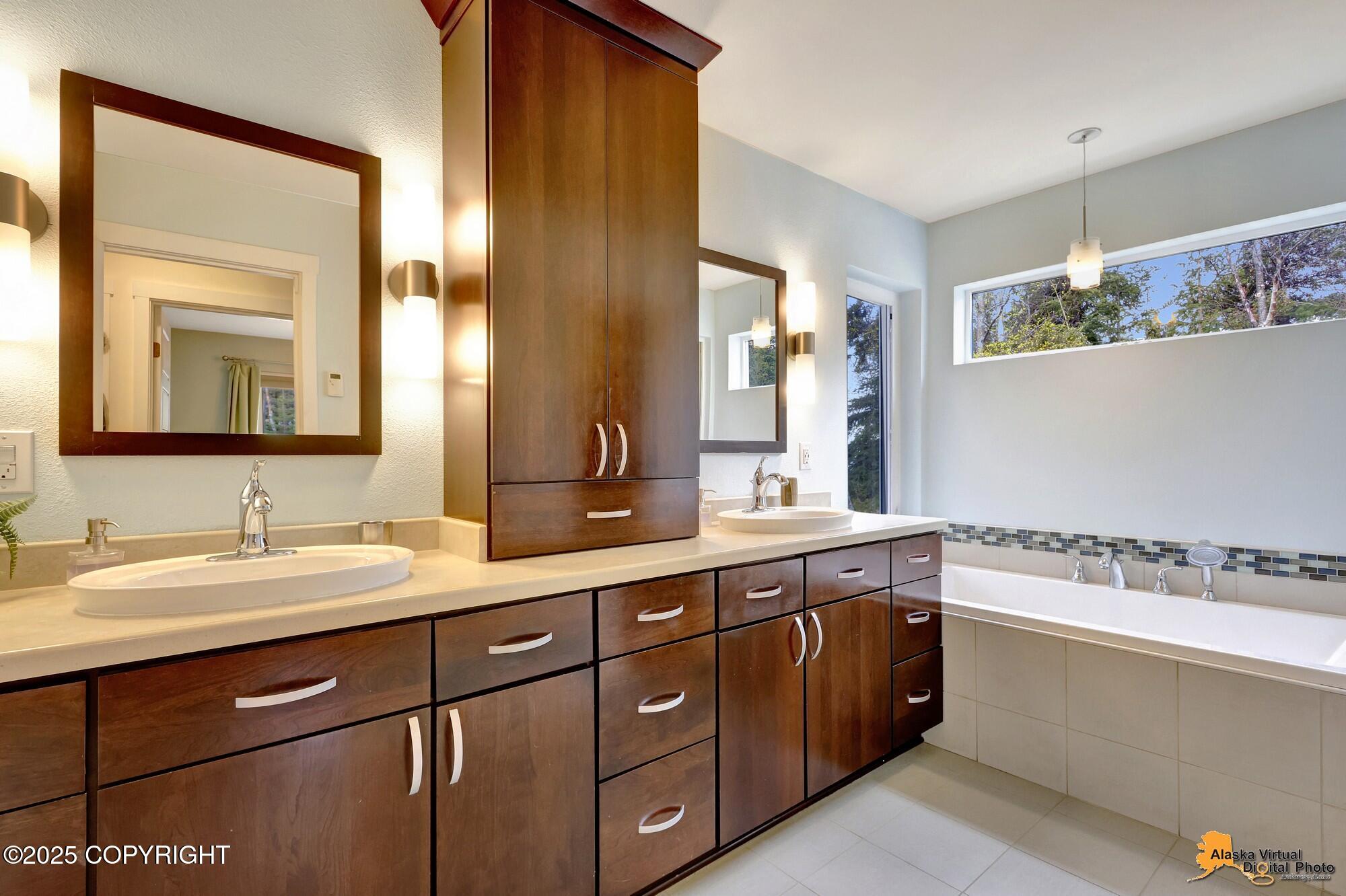 11100 Trails End Road, Anchorage, Alaska image 30