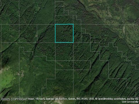 0011 No Road Eagle River AK 99577