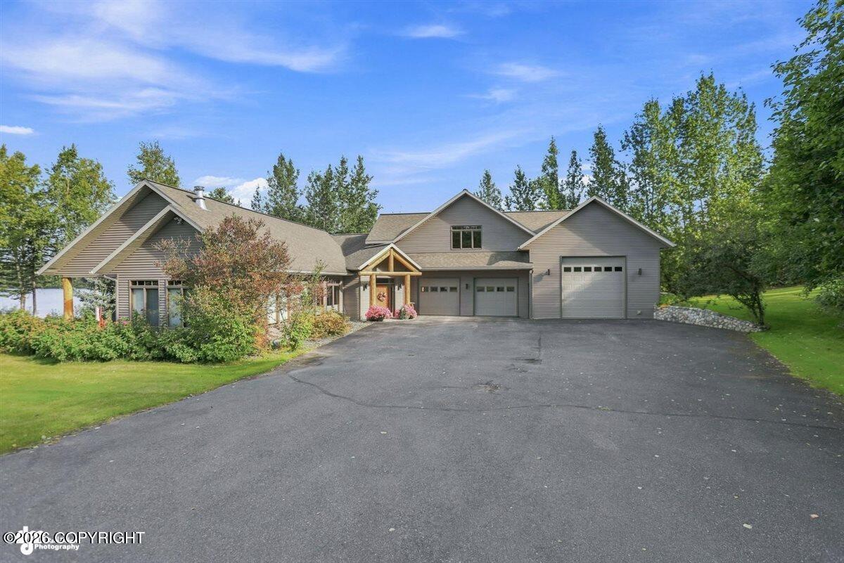 131 E Lake View Avenue