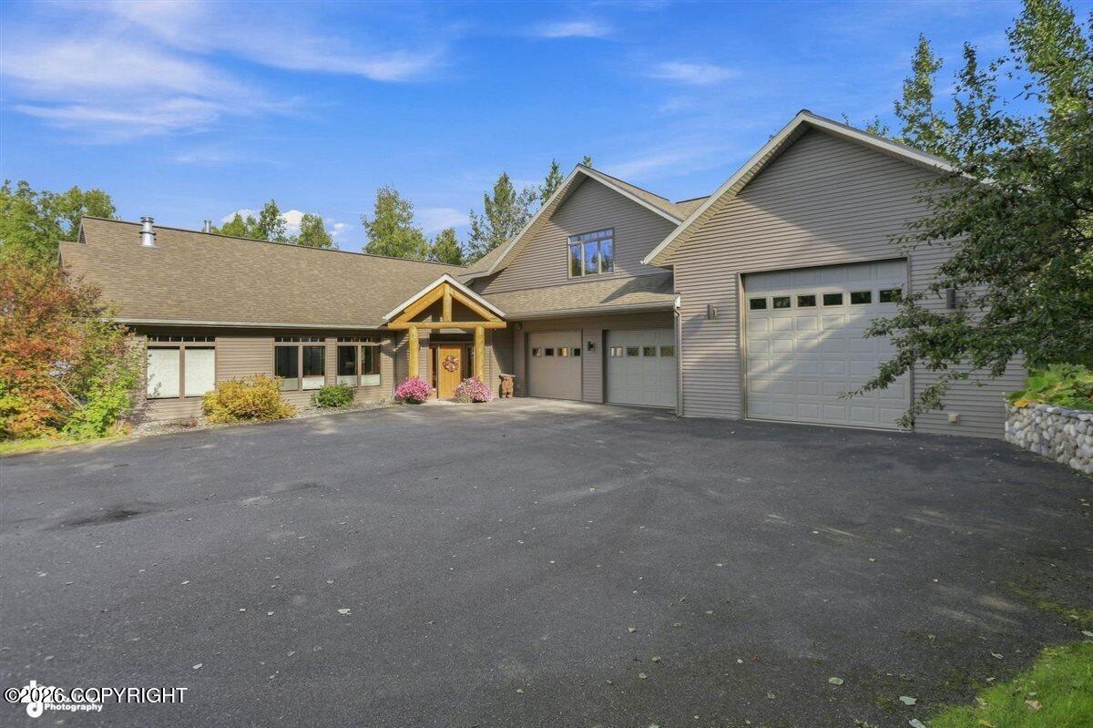 131 E Lake View Avenue