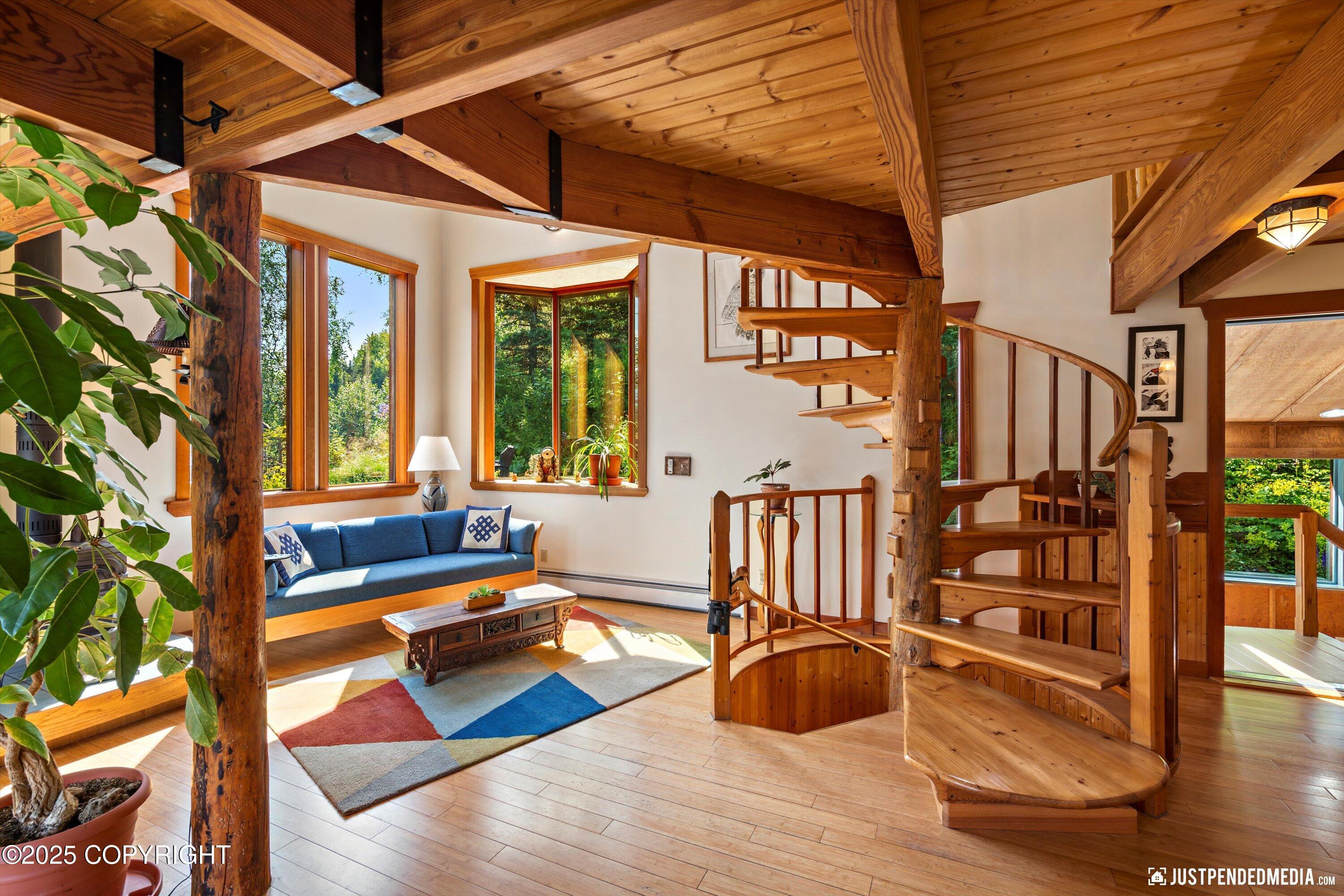 Eagle River, Alaska 99577, United States, 2 Bedrooms Bedrooms, ,1 BathroomBathrooms,Residential,Pending,186933