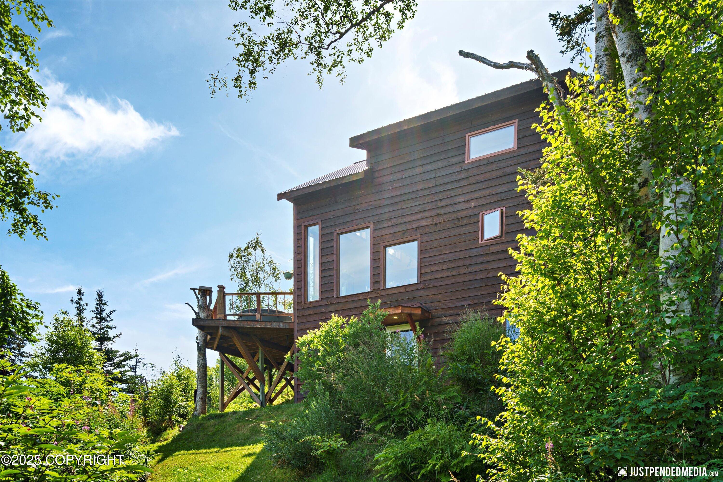 Eagle River, Alaska 99577, United States, 2 Bedrooms Bedrooms, ,1 BathroomBathrooms,Residential,Pending,186933