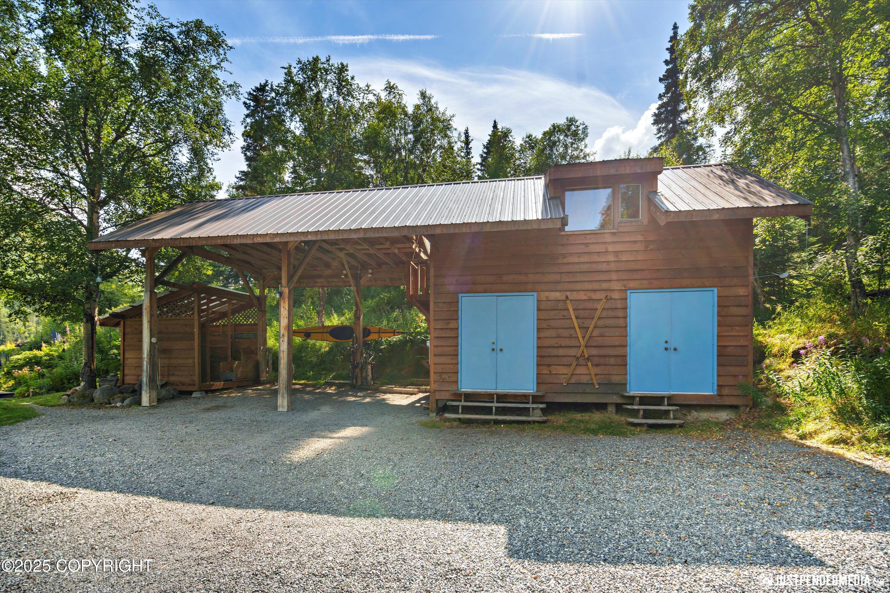 Eagle River, Alaska 99577, United States, 2 Bedrooms Bedrooms, ,1 BathroomBathrooms,Residential,Pending,186933