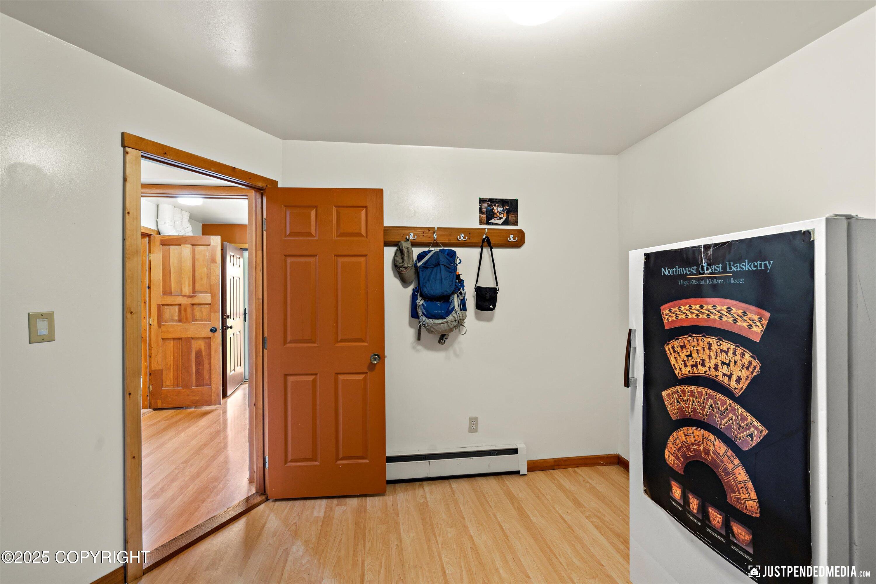 Eagle River, Alaska 99577, United States, 2 Bedrooms Bedrooms, ,1 BathroomBathrooms,Residential,Pending,186933