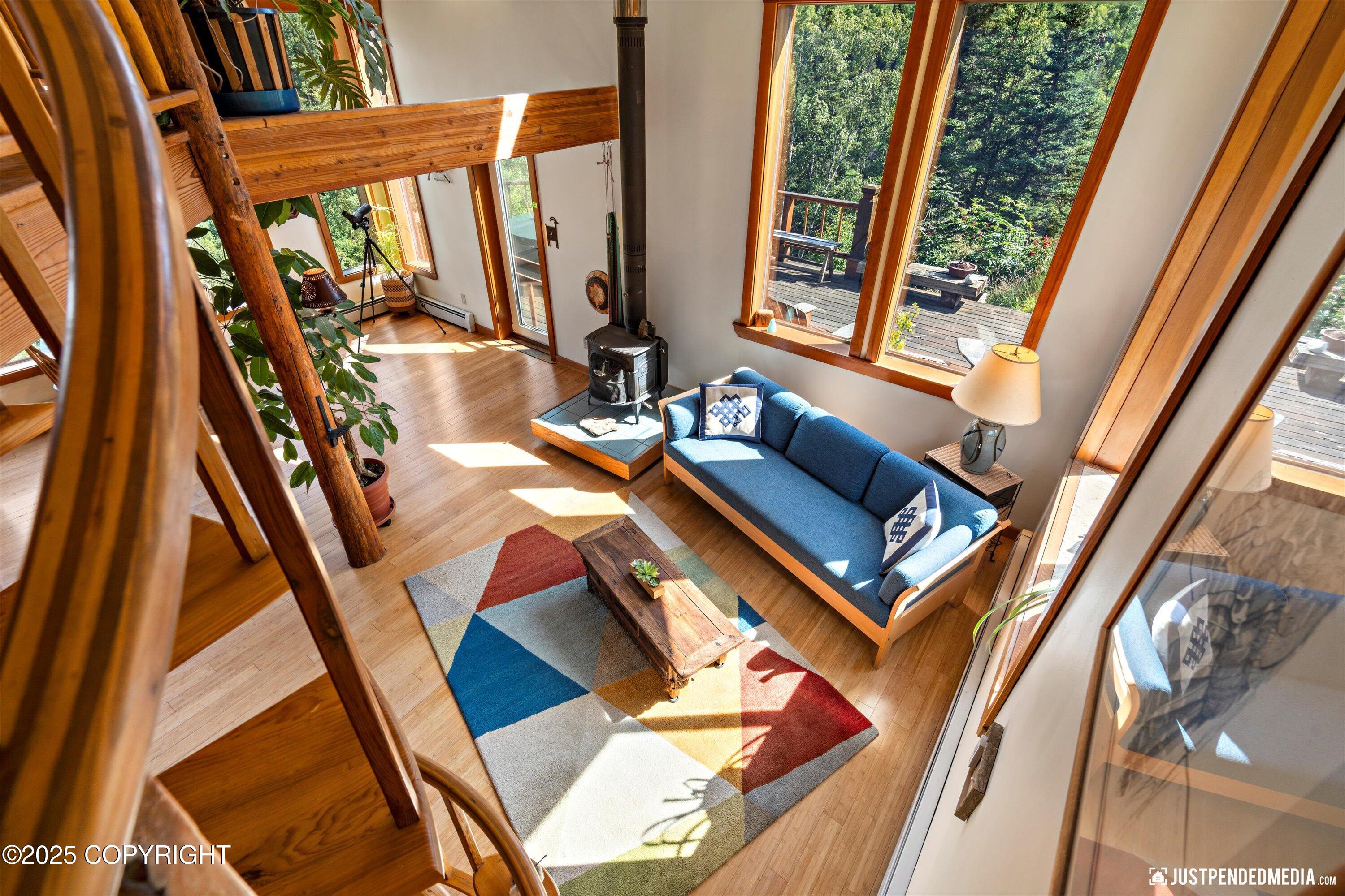 Eagle River, Alaska 99577, United States, 2 Bedrooms Bedrooms, ,1 BathroomBathrooms,Residential,Pending,186933