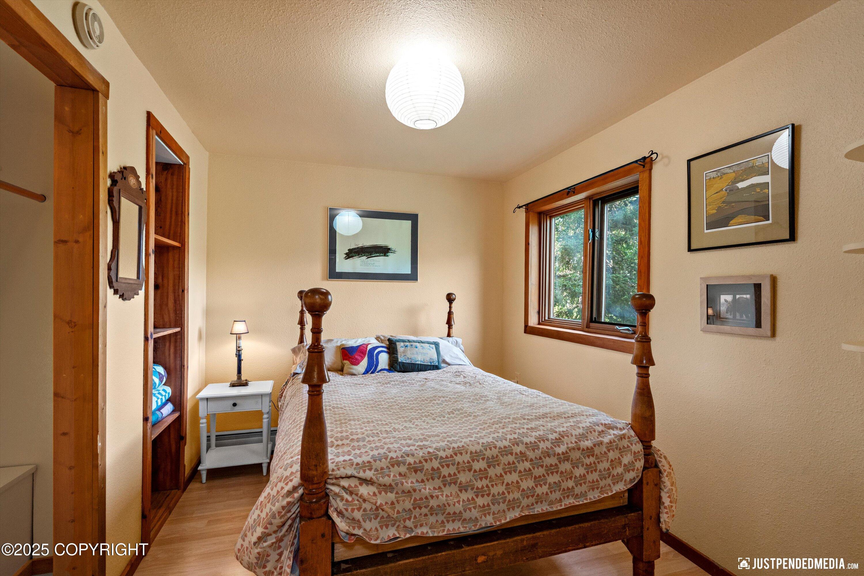 Eagle River, Alaska 99577, United States, 2 Bedrooms Bedrooms, ,1 BathroomBathrooms,Residential,Pending,186933