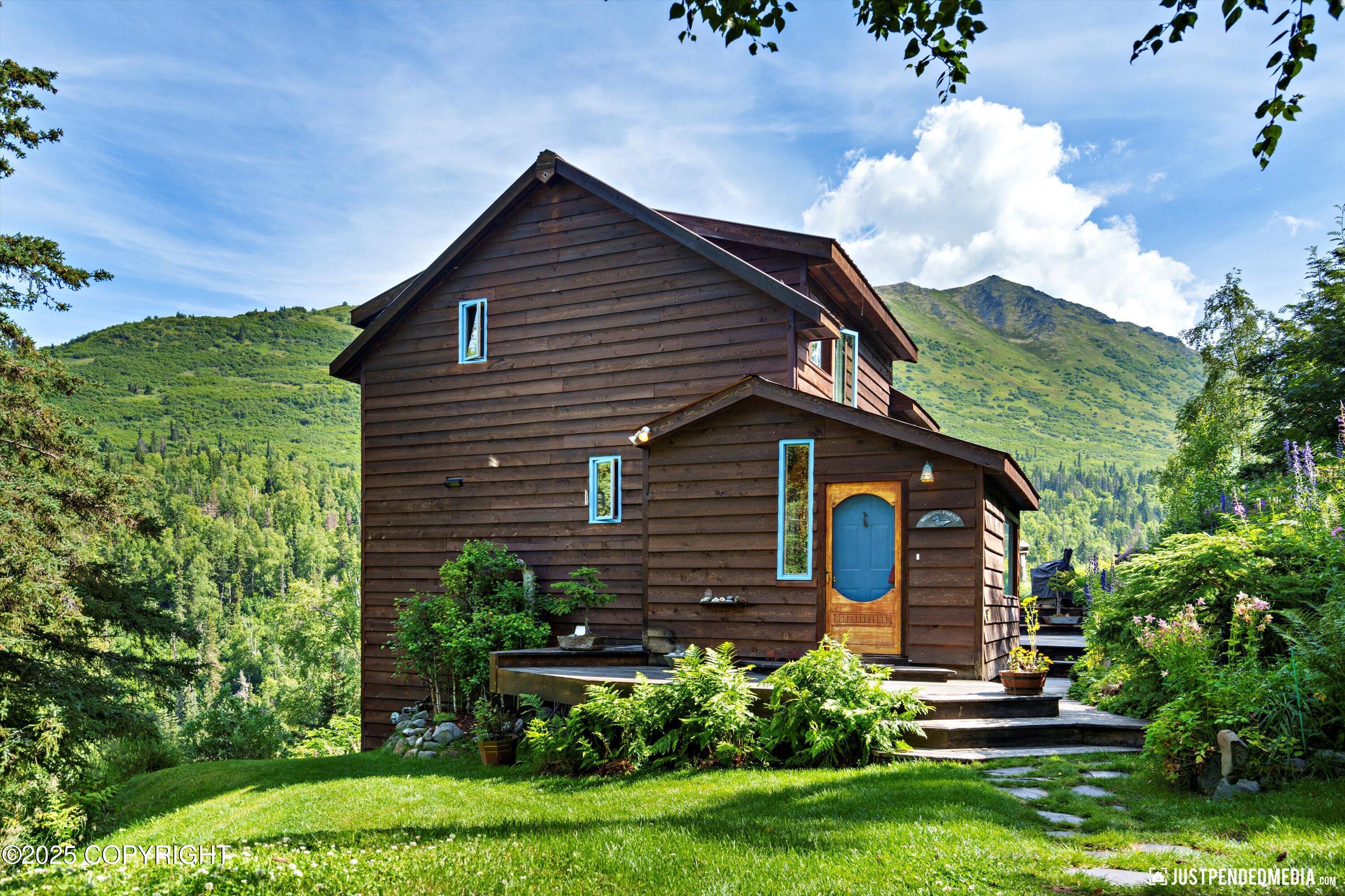 Eagle River, Alaska 99577, United States, 2 Bedrooms Bedrooms, ,1 BathroomBathrooms,Residential,Pending,186933