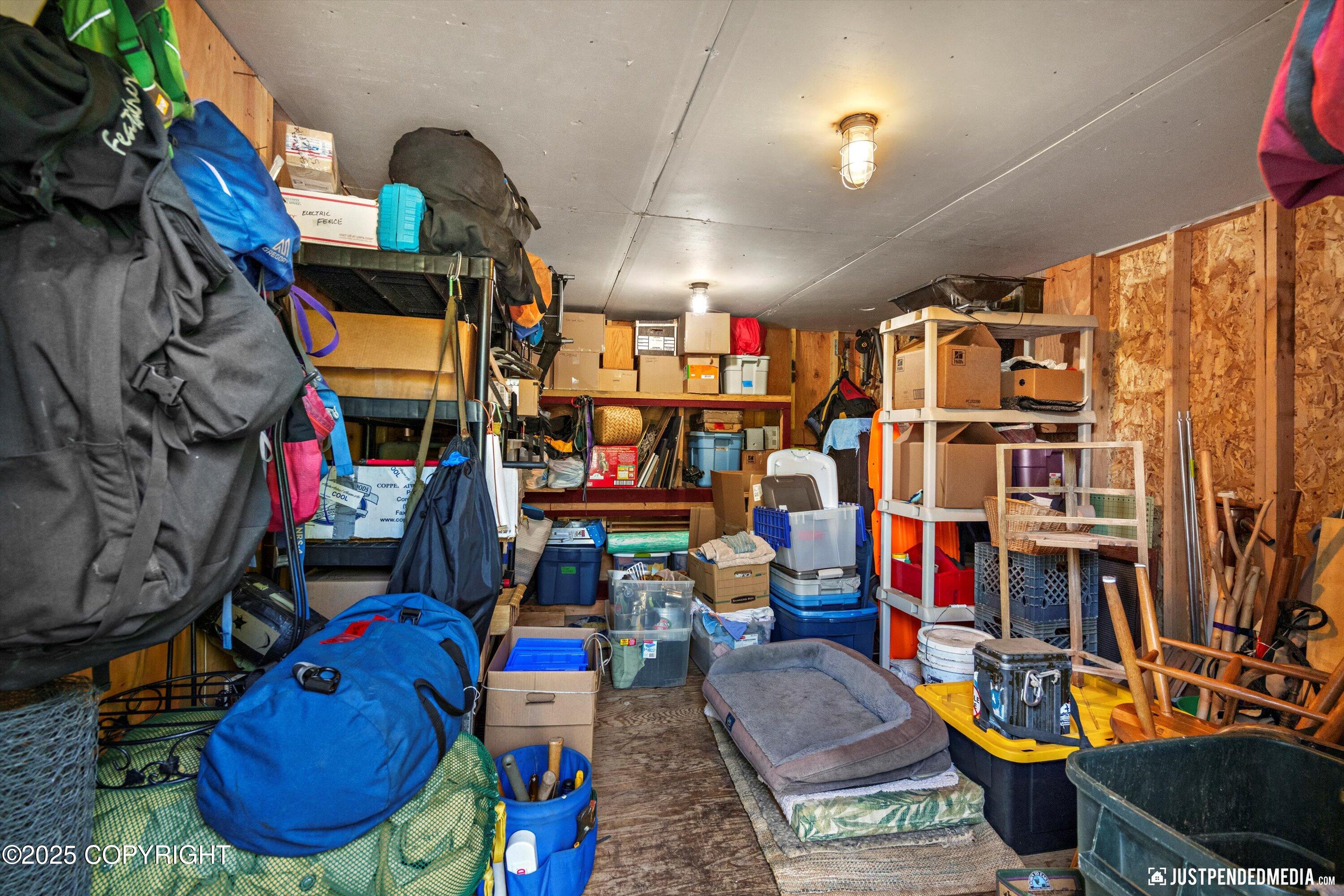 Eagle River, Alaska 99577, United States, 2 Bedrooms Bedrooms, ,1 BathroomBathrooms,Residential,Pending,186933