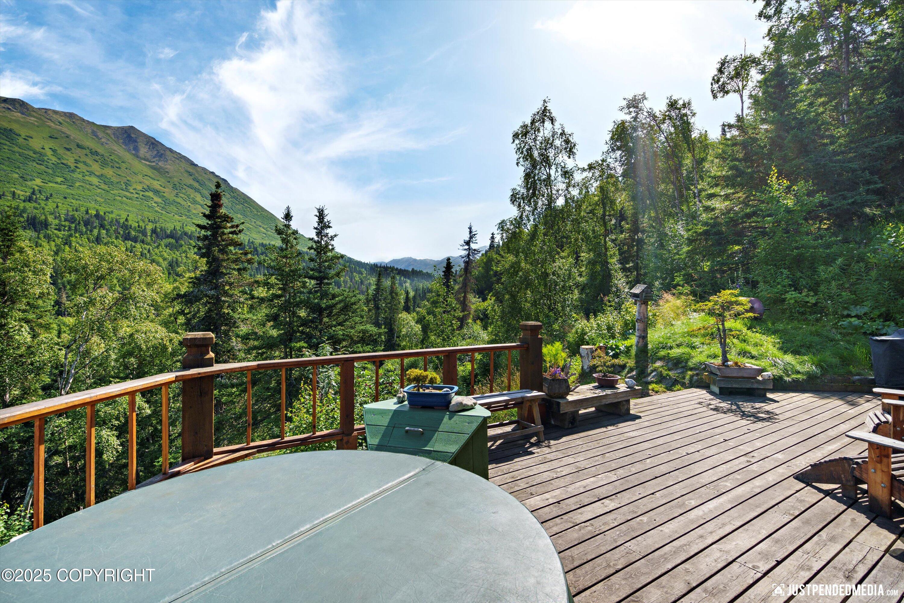 Eagle River, Alaska 99577, United States, 2 Bedrooms Bedrooms, ,1 BathroomBathrooms,Residential,Pending,186933