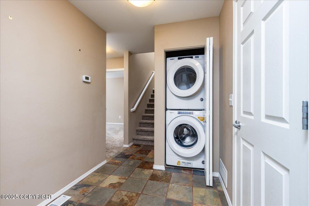 5656 Sapphire Loop, Anchorage, Alaska image 23