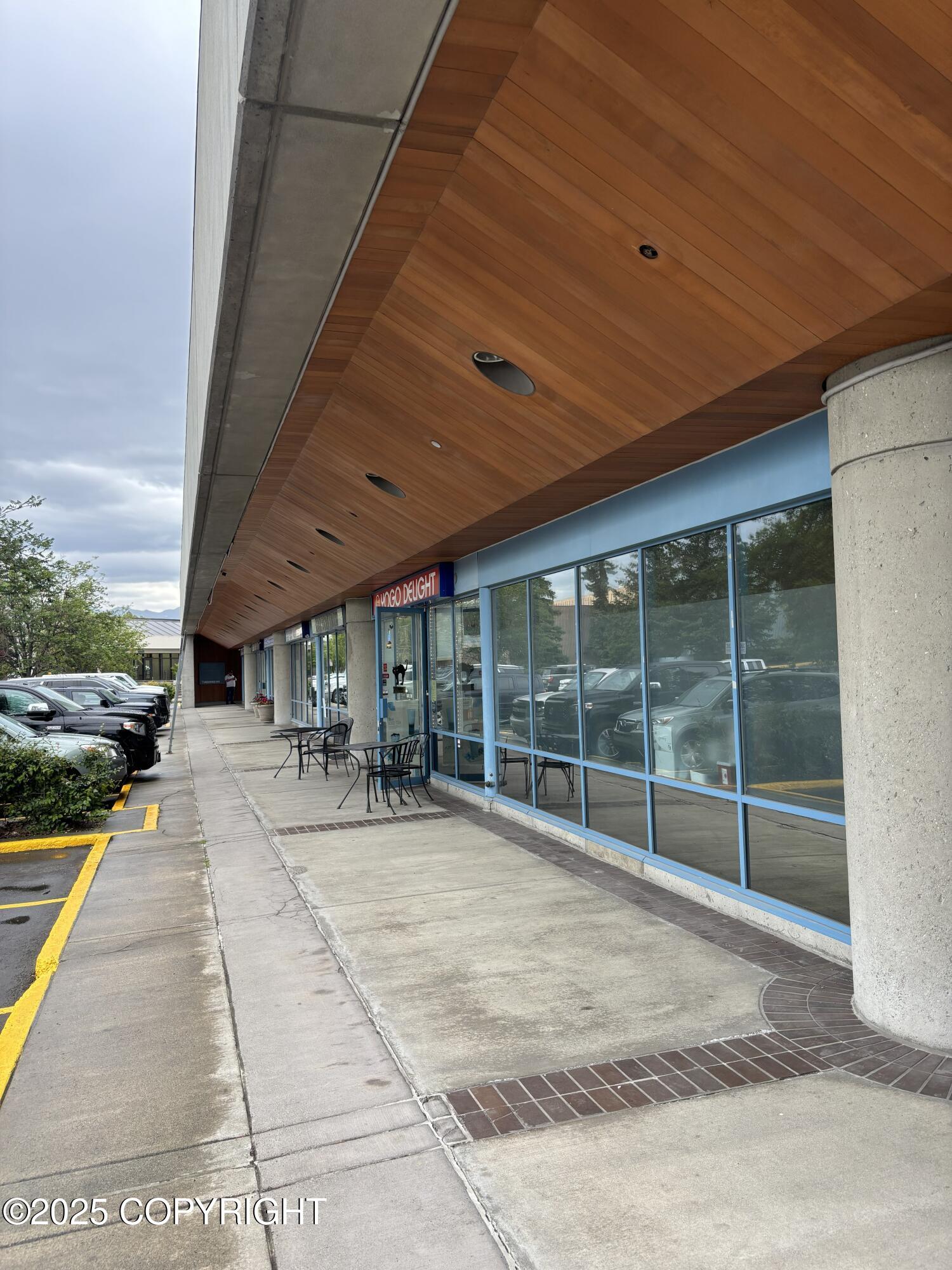 Anchorage, Alaska 99503, United States, ,Residential,Active,252124