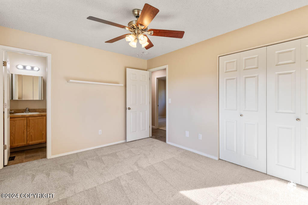 Palmer, Alaska 99645, United States, 4 Bedrooms Bedrooms, ,3 BathroomsBathrooms,Residential,Pending,45361