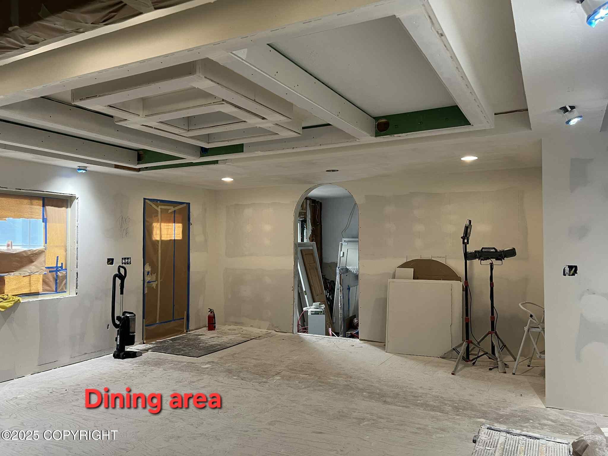 2930 S Bodenburg Loop