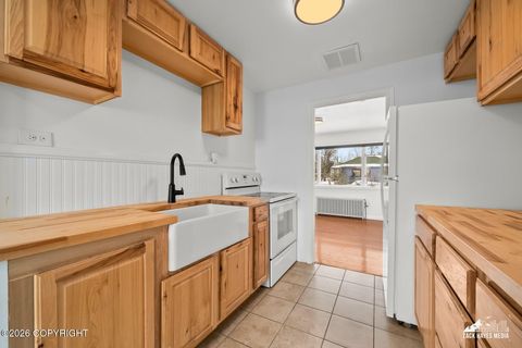 Photo of 1026 P Street #7, Anchorage, AK 99501 (MLS # 26-3544)