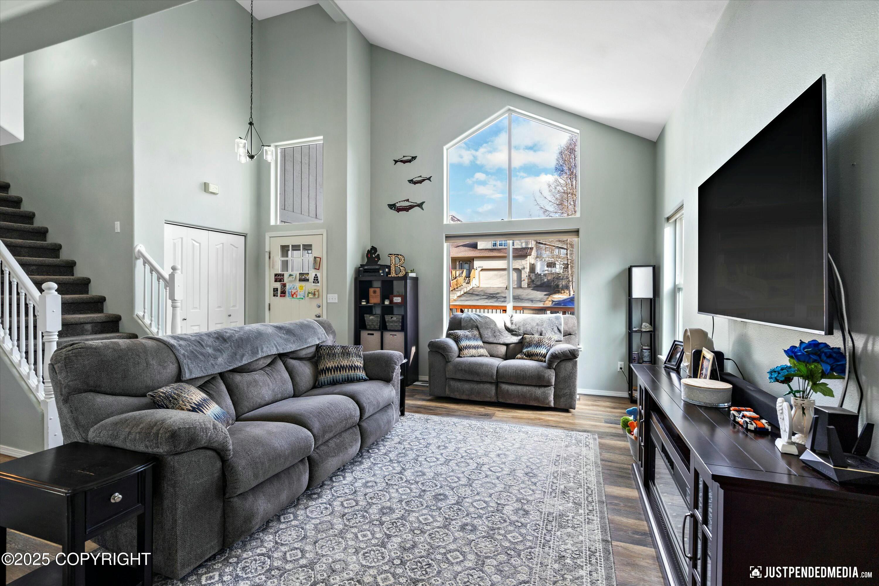 13720 Vasili Drive, Eagle River, Alaska image 10