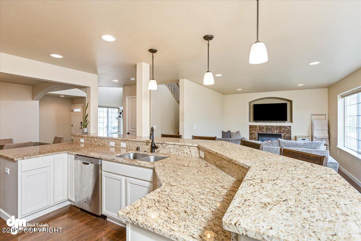 8950 Dry Creek Loop, Anchorage, Alaska image 15